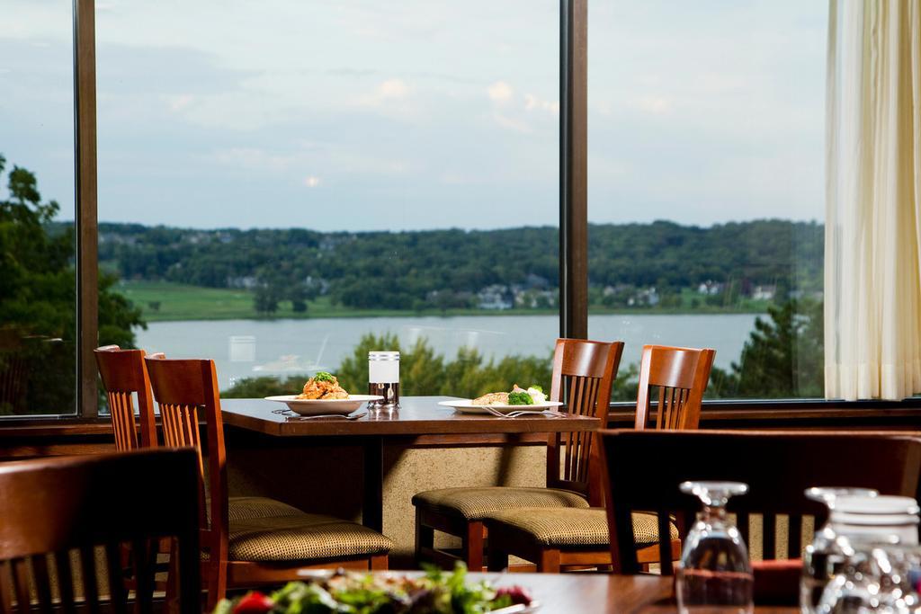 Lodge Geneva National Женевско езеро Екстериор снимка